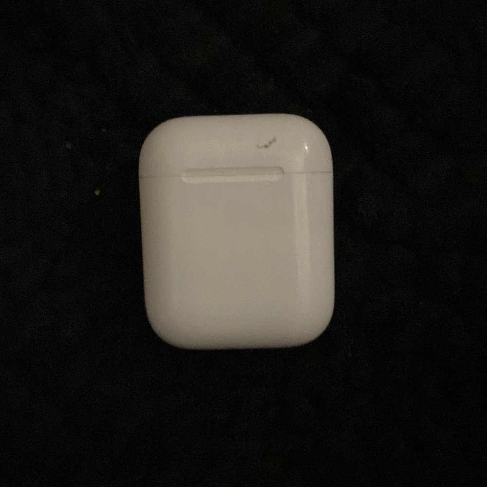 Apple AirPods 1st Generation charging case with AirPods